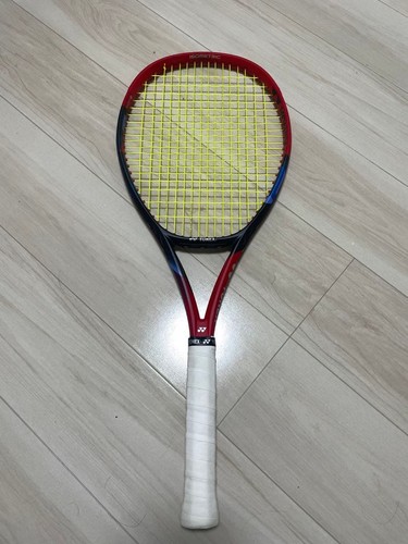 Weekend modello yonex - modello, vcore